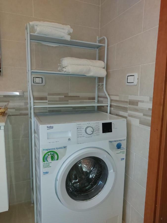 Esther Guest House Castel Volturno Luaran gambar