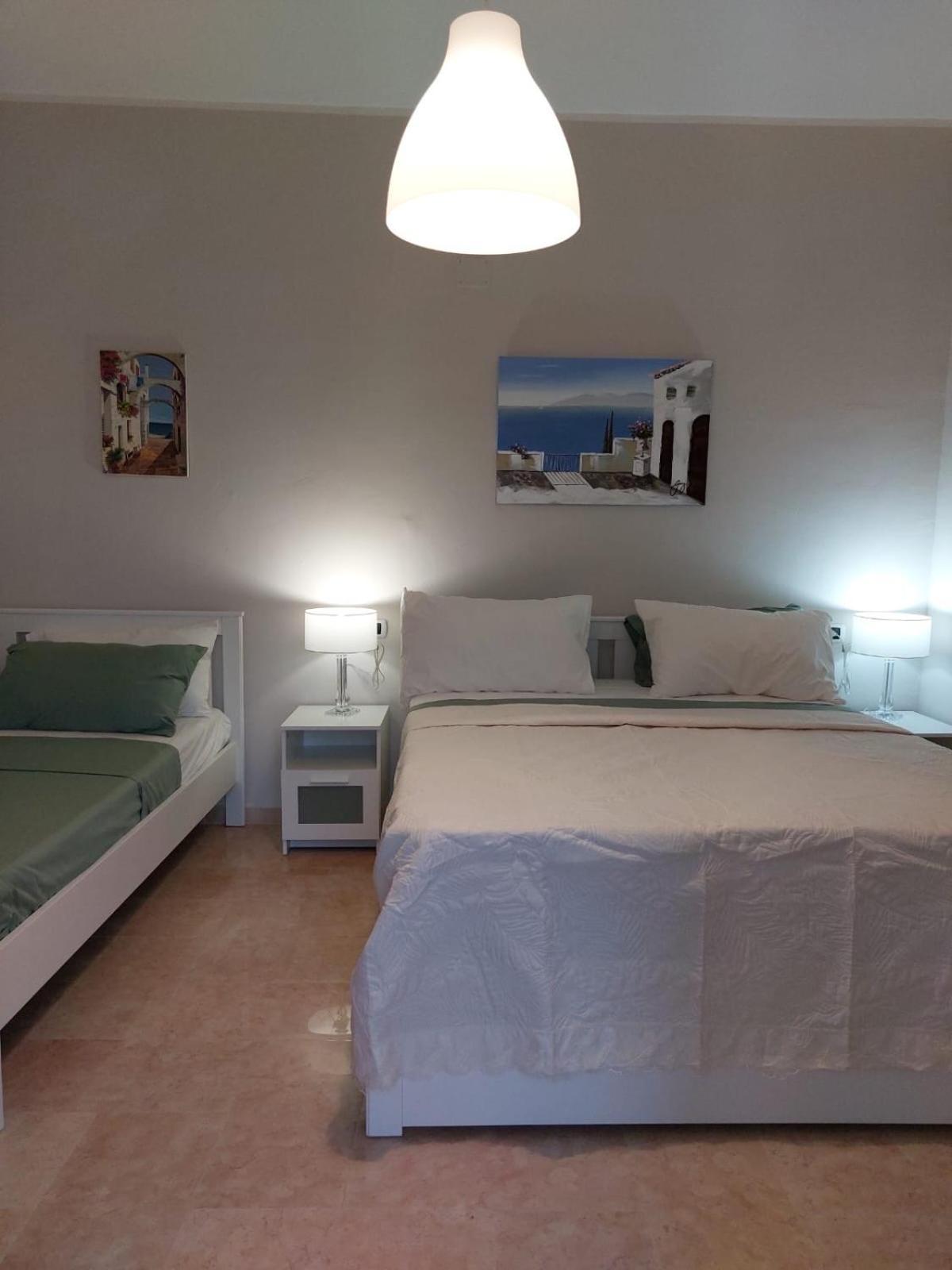 Esther Guest House Castel Volturno Luaran gambar